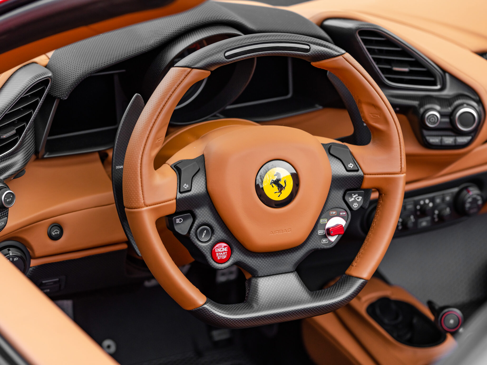 Rosso Scuderia Pista Spider-27